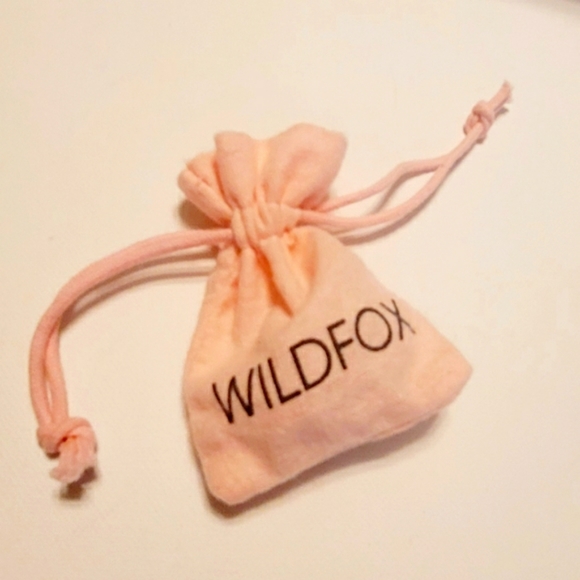 WILDFOX - 18K Rose Gold Plated on Coral Reef Motif with Faux Pearls - Picture 9 of 9